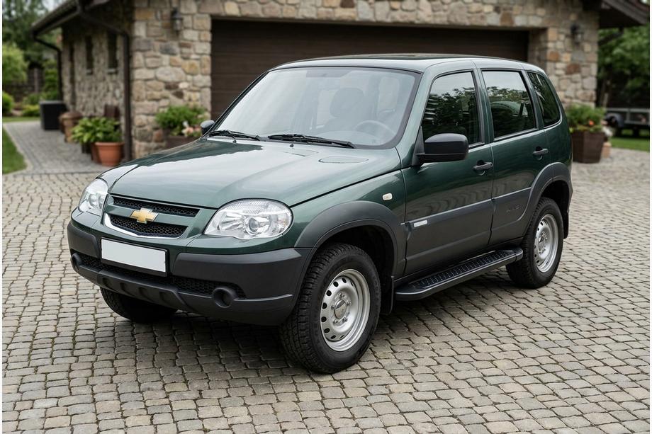 Chevrolet Niva 1998-2020 Pedane Laterali Allmond Black (2 pz, Alluminio) Image