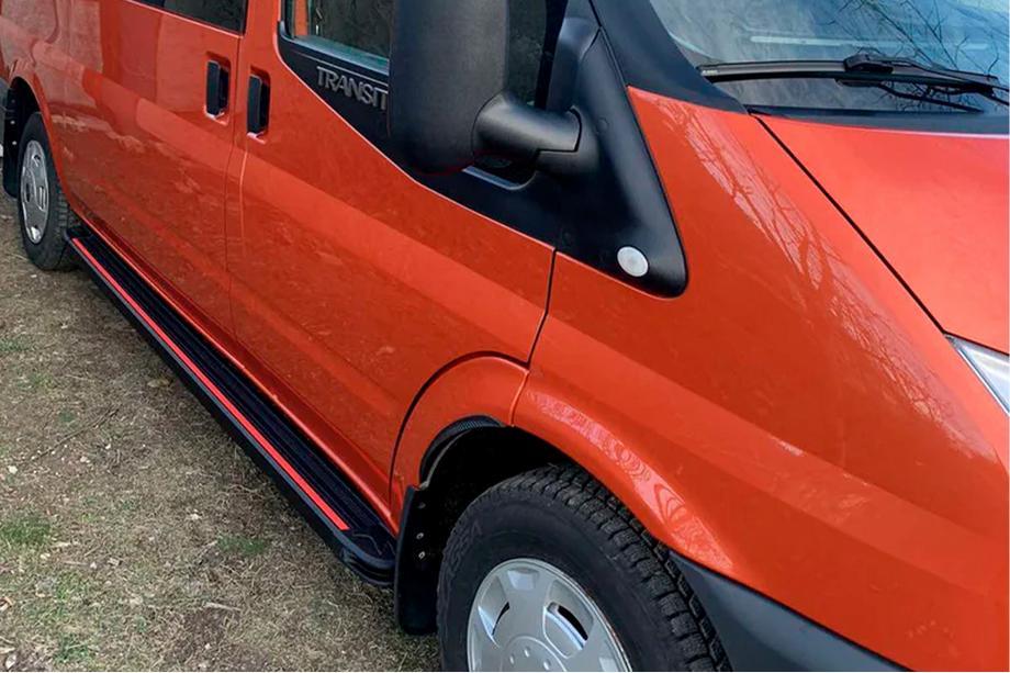 Ford Transit 2000–2014 Pedane Laterali Maya Red (2 pz, Alluminio) Image