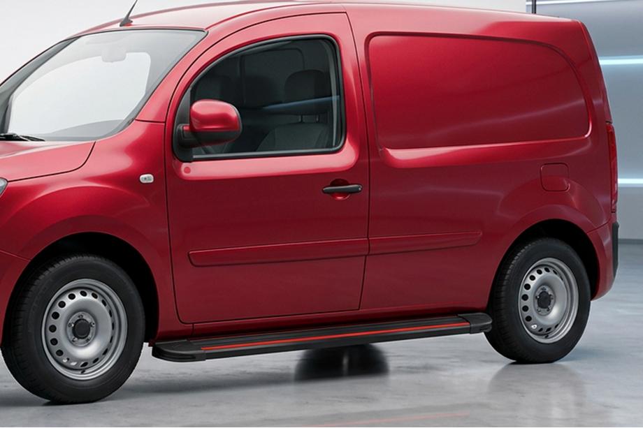Renault Kangoo 2008–2020 Pedane Laterali Maya Red (2 pz, Alluminio) Passo Lungo Foto 4