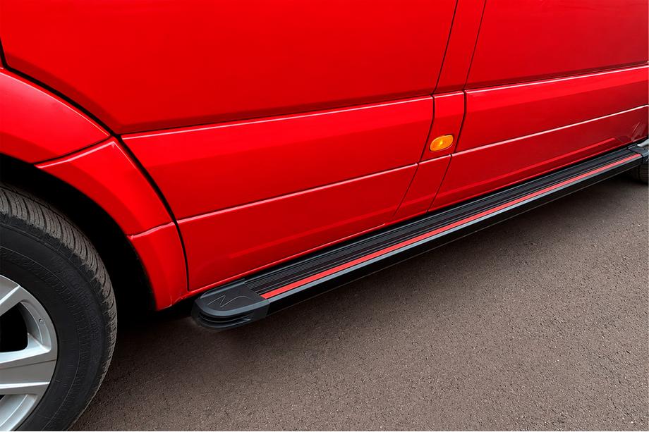 Volkswagen Crafter 2006-2016 Pedane Laterali Maya Red (2 pz, Alluminio) Lungo/ExtraLungo Foto 2