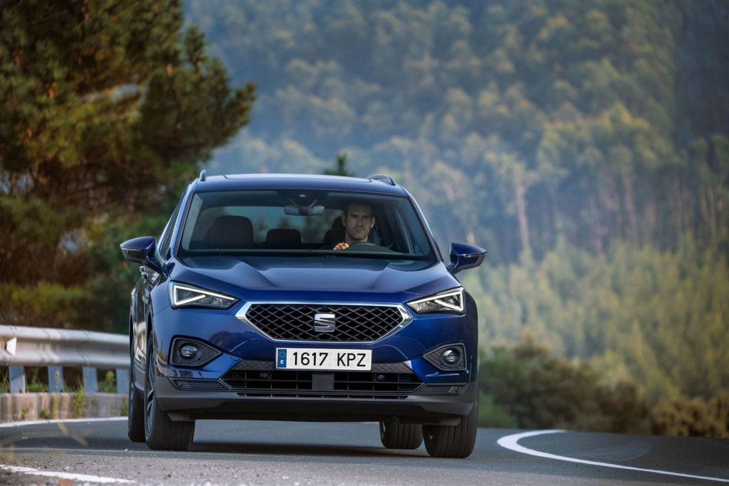 Medie dimensioni di crossover suv SEAT Tarraco