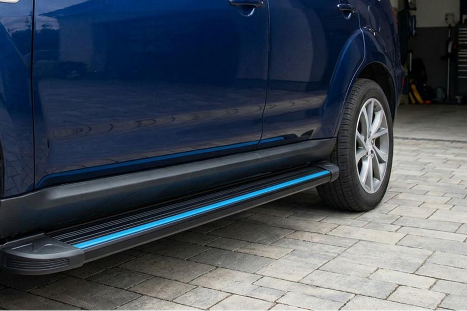 Citroen C-Crosser 2007-2013 Pedane Laterali Maya Blue (2 pz, Alluminio) Image