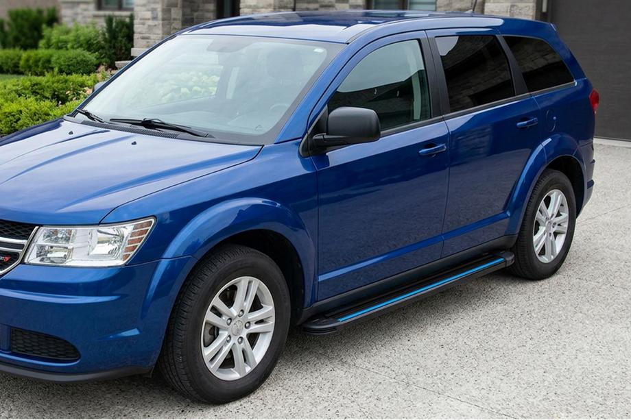Fiat Freemont 2011-2016 Pedane Laterali Maya Blue (2 pz, Alluminio) Image