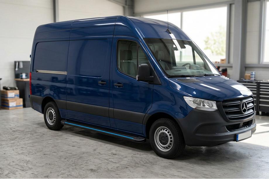 Mercedes Sprinter W907/W910 2018- Pedane Laterali Maya Blue (2 pz, Alluminio) Foto 1