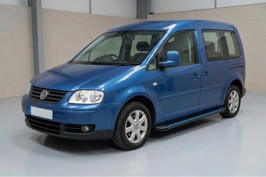 Volkswagen Caddy 2004-2010 Pedane Laterali Maya Blue (2 pz, Alluminio) Image