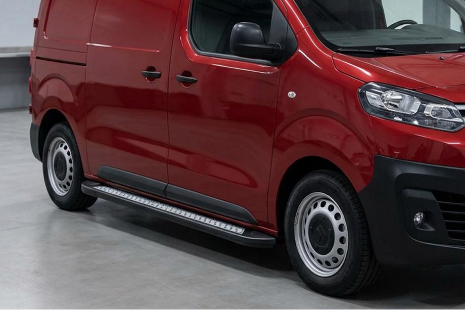 Citroen SpaceTourer 2016- Pedane Laterali Vision New Black (2 pz, Alluminio) Image