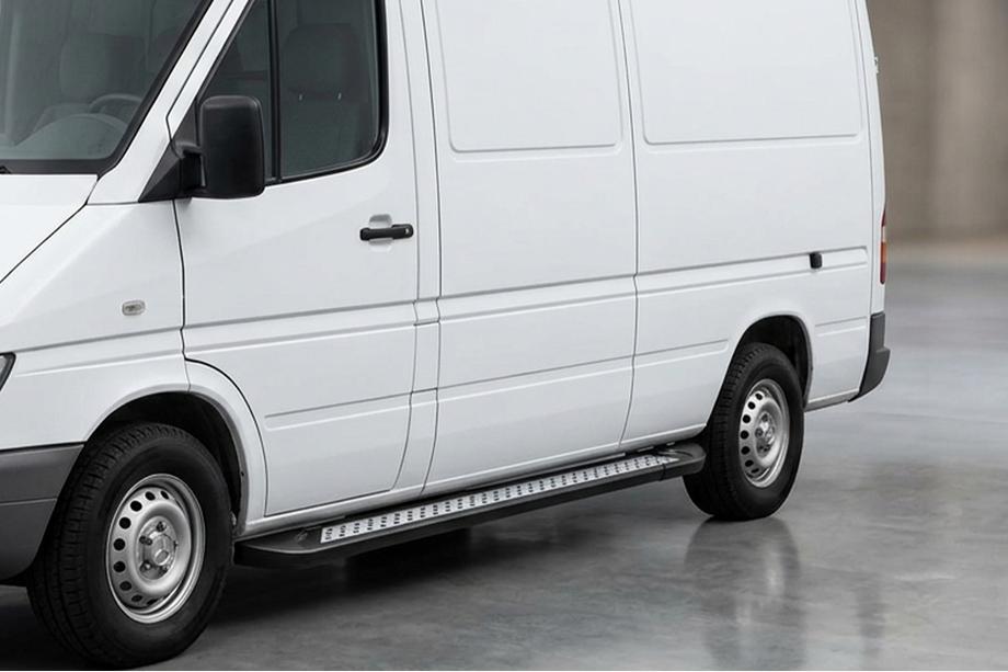 Volkswagen LT 1995-2006 Pedane Laterali New Vision Black (2 pz, Alluminio) Passo Lungo Foto 1