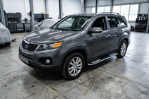 Kia Sorento II XM 2009-2014 Pedane Laterali Tayga V2 (2 pz, Alluminio) 2013-2016 foto 1