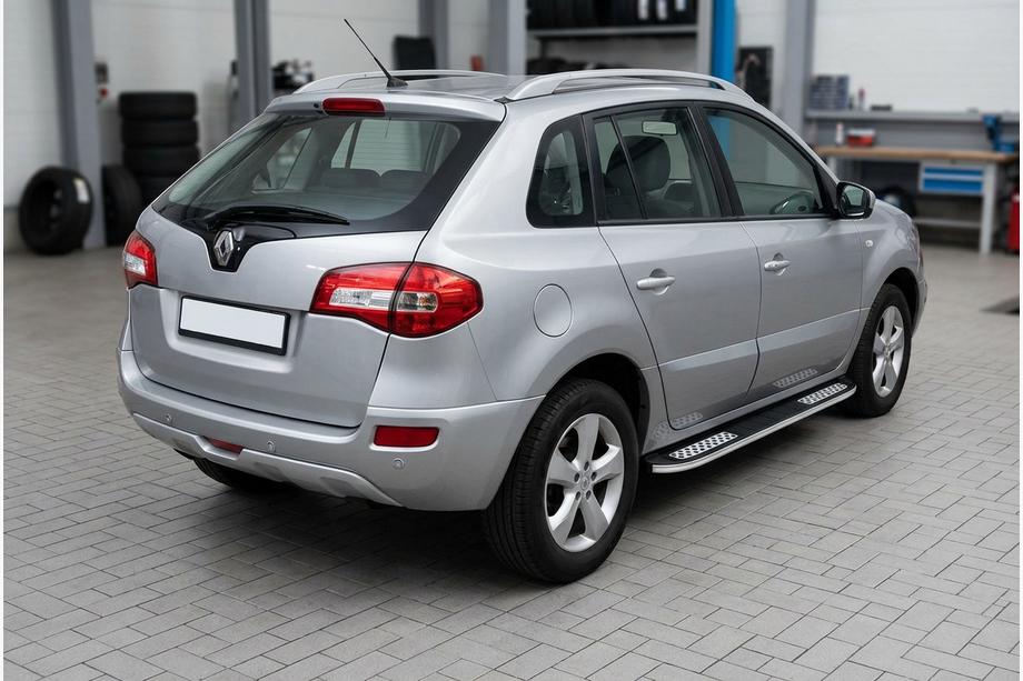Renault Koleos 2008-2016 Pedane Laterali Tayga V2 (2 pz, Alluminio) Foto 1