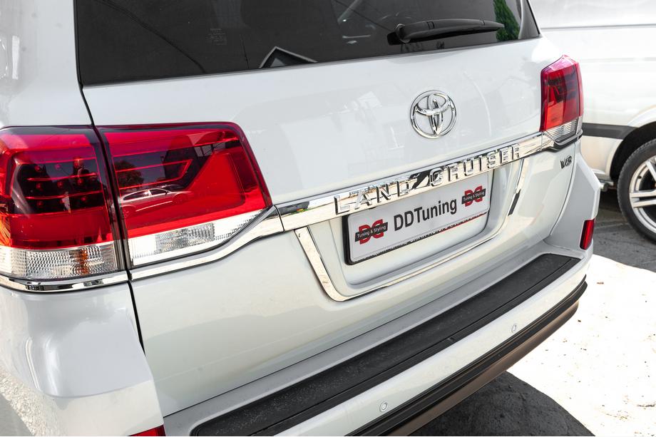 Toyota Land Cruiser 200 2007-2021 Portatarga Standard Foto 7