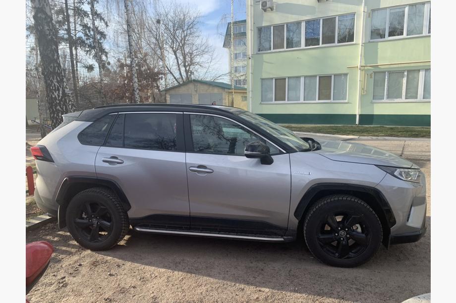Toyota Rav 4 2019–2025 Pedane Laterali OEM V1A (2 pz, Alluminio) Foto 5