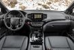 Recensione di medie dimensioni di crossover Honda Passport foto 6