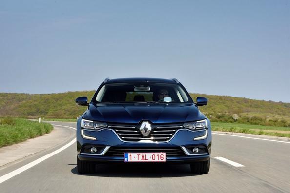 Recensione di medie dimensioni station wagon Renault Talisman Estate Foto 11