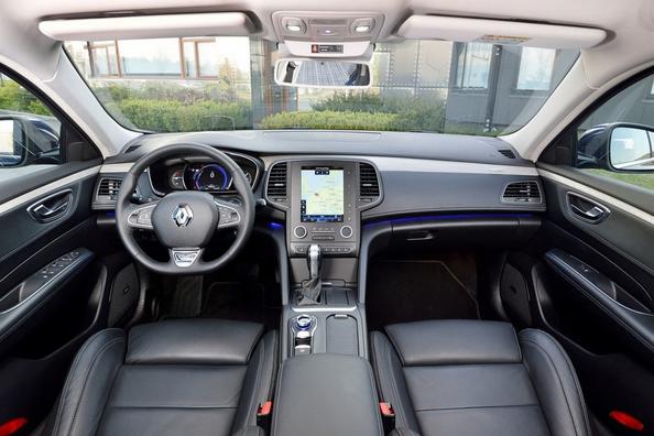 Recensione di medie dimensioni station wagon Renault Talisman Estate Foto 6
