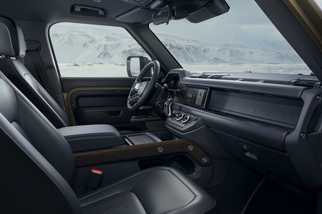 Premio cinque porte suv Land Rover Defender 110