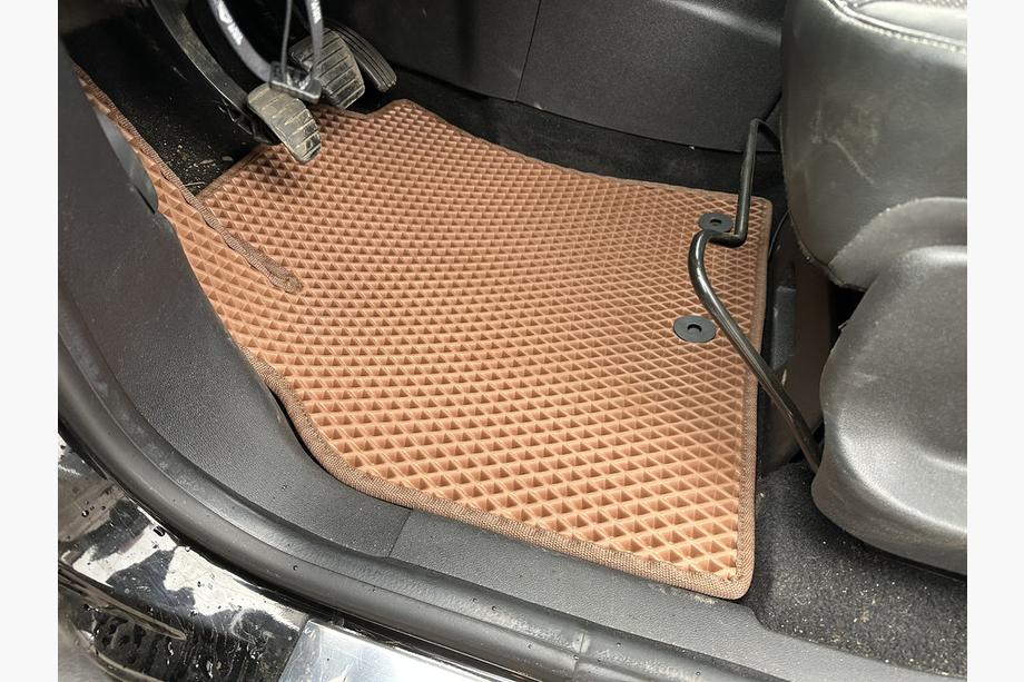 Renault Scenic/Grand 2009-2016 Tappetini EVA (rosso mattone) Foto 2