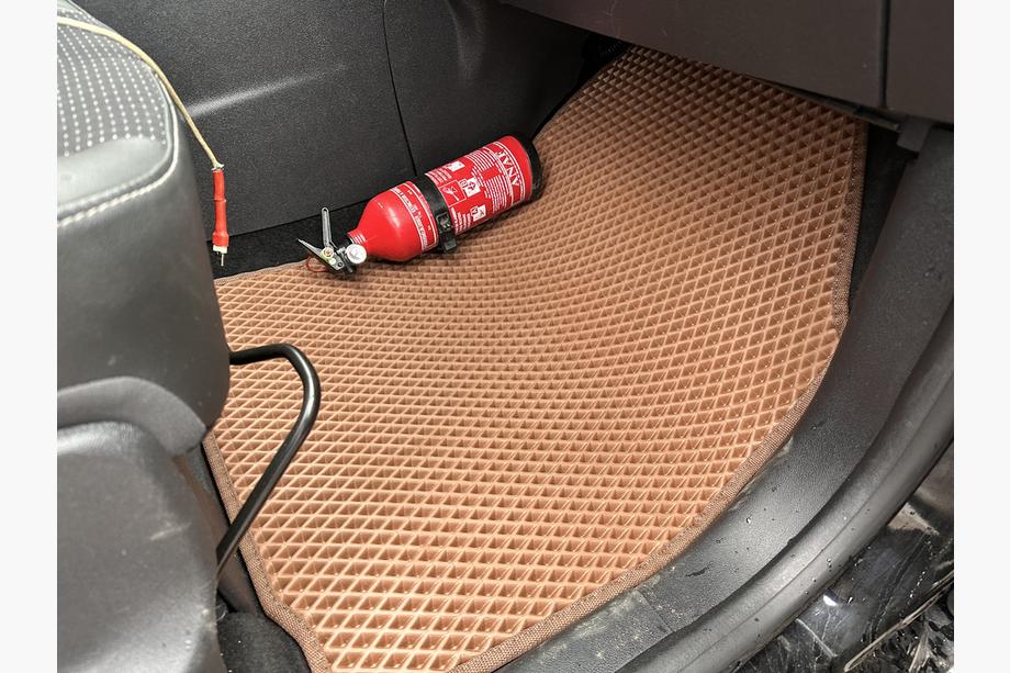 Renault Scenic/Grand 2009-2016 Tappetini EVA (rosso mattone) Foto 3
