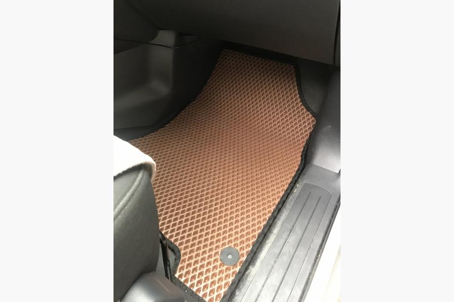 Renault Koleos 2008-2016 Tappetini EVA (rosso mattone) Foto 4