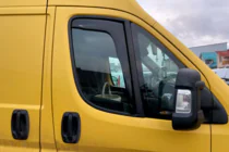 Fiat Ducato 2006-2025 Deflettori finestrini ad incastro (2 pz, HIC) foto 1