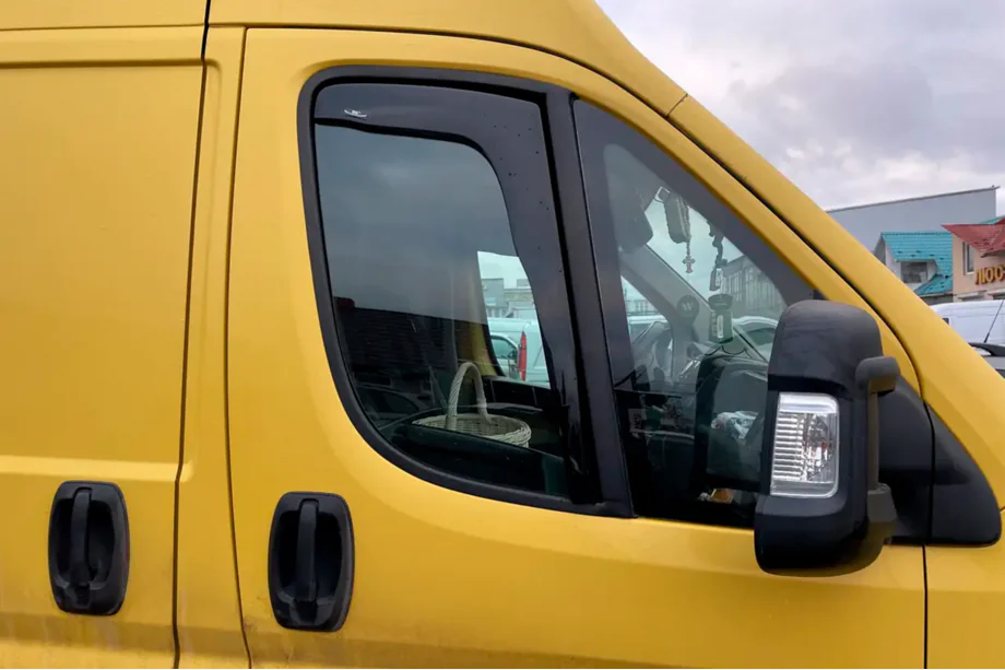 Fiat Ducato 2006-2025 Deflettori finestrini ad incastro (2 pz, HIC) Image