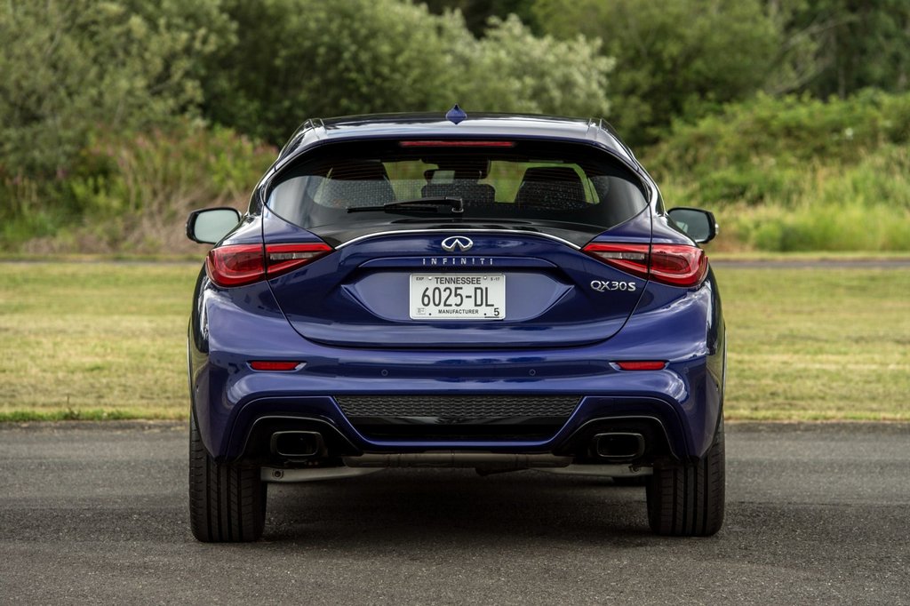 Il crossover compatto Infiniti QX30