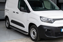 Peugeot Partner/Rifter 2019- Pedane Laterali Maydos V1 (2 pz, Alluminio e Acciaio Inox) foto 1