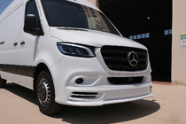 Mercedes Sprinter W907/W910 2018- Labbro paraurti anteriore V3 (primer per verniciatura) foto 1