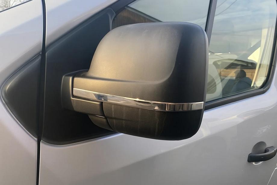 Renault Trafic 2015- Coperture Specchietti Acciaio Inox (2 pz) Image