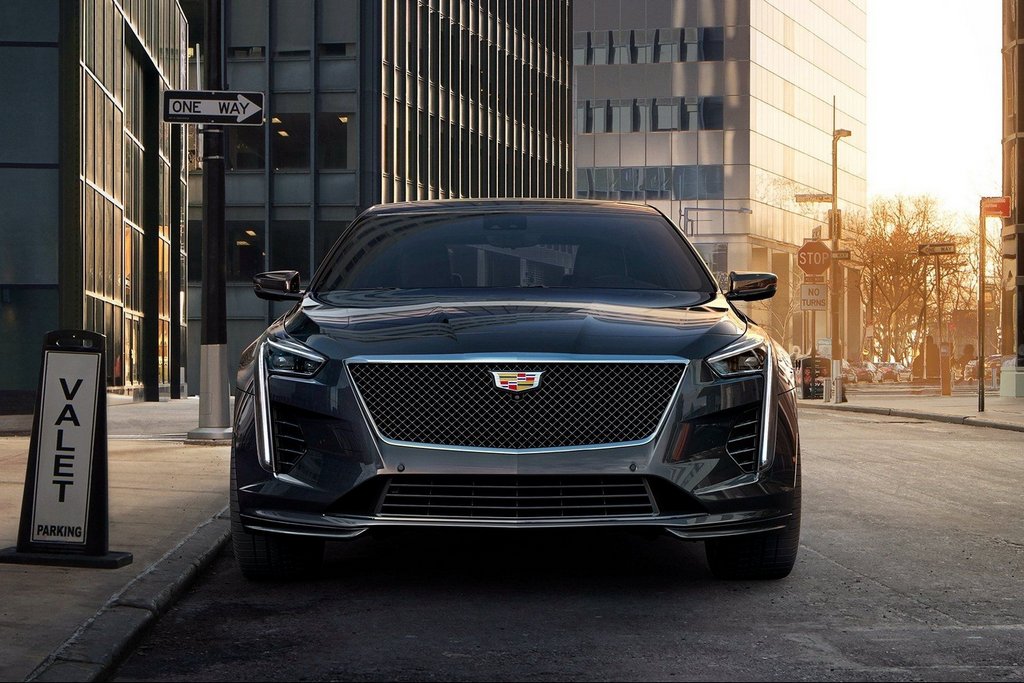 Recensione premio berlina Cadillac CT6
