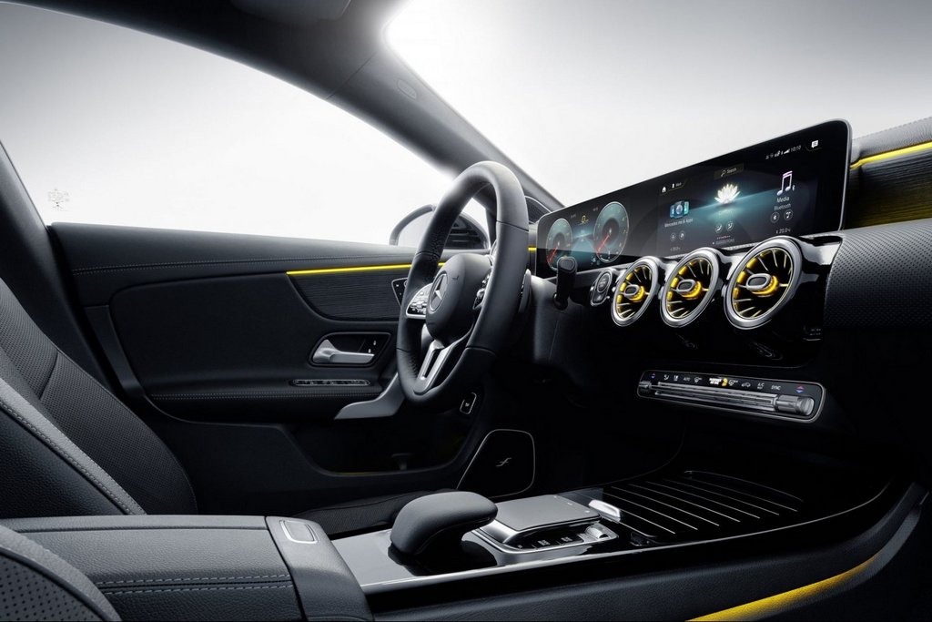 Recensione di seconda generazione station wagon Mercedes-Benz CLA Shooting Brake