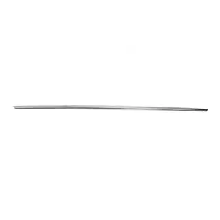 Modanatura cromata sopra la targa (acciaio inox)