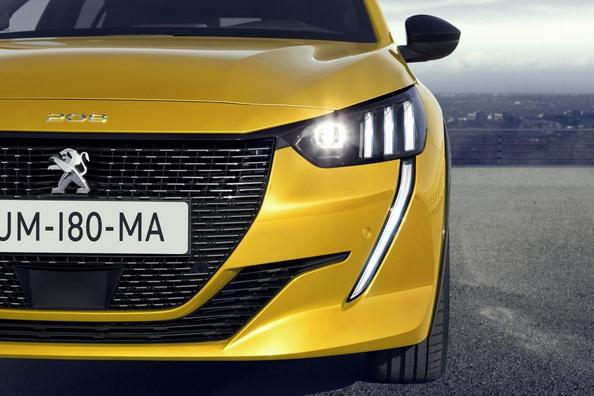La nuova generazione della berlina compatta Peugeot 208 Foto 5