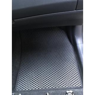 Tappetini EVA (neri) Toyota Corolla 2007-2013 foto 3