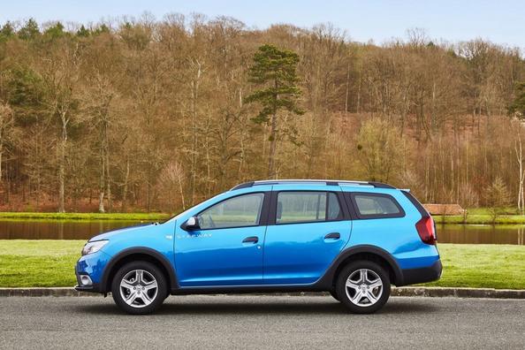 Modifica fuoristrada della station wagon Dacia Logan MCV Stepway Foto 3