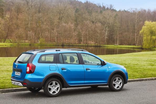 Modifica fuoristrada della station wagon Dacia Logan MCV Stepway Foto 5