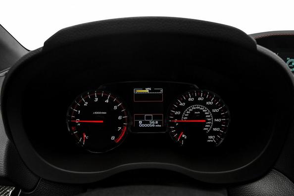 L’berlina sportiva Subaru WRX Foto 8