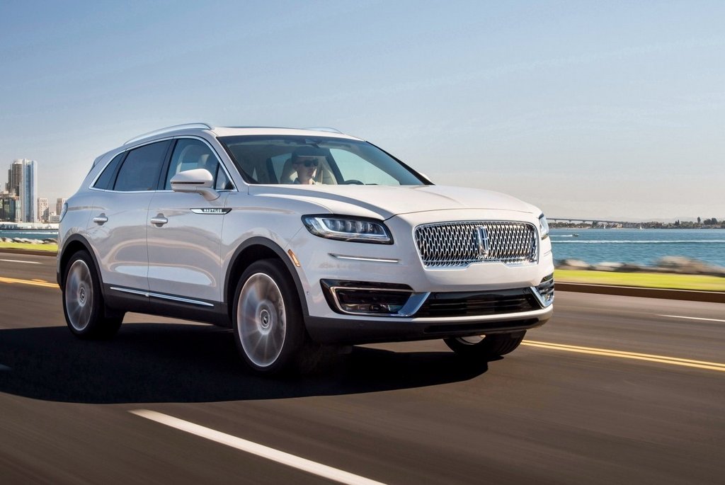 Recensione premio crossover Lincoln Nautilus