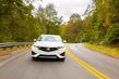 Panoramica di una berlina compatta Acura ILX foto 2