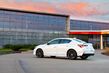 Panoramica di una berlina compatta Acura ILX foto 15