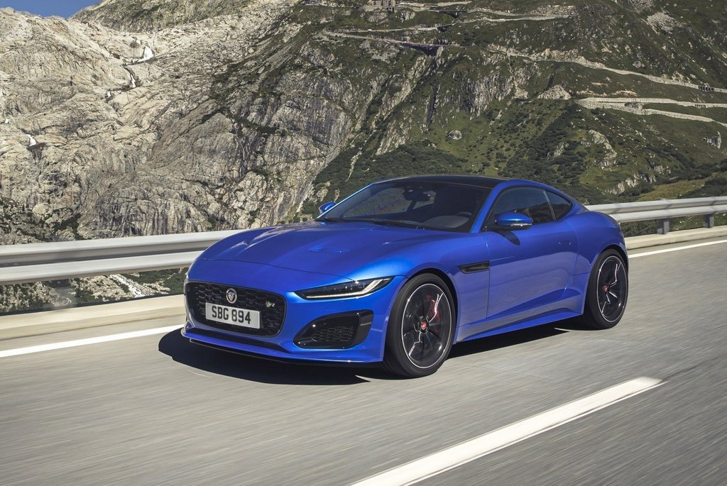 Aggiornata la modifica di una coupé sportiva Jaguar F-Type Coupé
