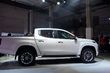 Una panoramica aggiornata di un pick-up Mitsubishi L200 foto 4