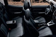 Una panoramica aggiornata di un pick-up Mitsubishi L200 foto 6