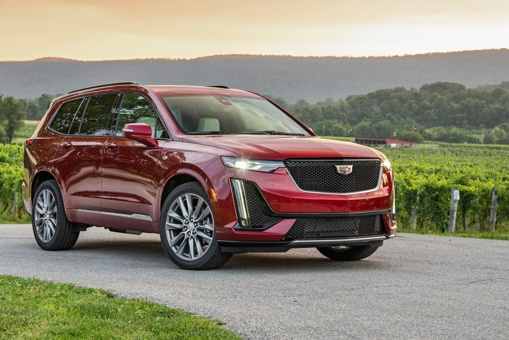 Sfoglia full-size crossover Cadillac XT6