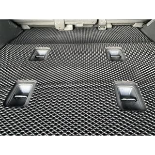 Tappetino bagagliaio 2 pz (EVA, 7 posti, Nero) Lexus LX570/450d 2008-2022 foto 3