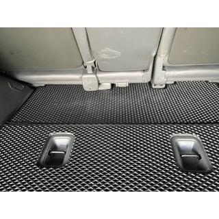 Tappetino bagagliaio 2 pz (EVA, 7 posti, Nero) Lexus LX570/450d 2008-2022 foto 4