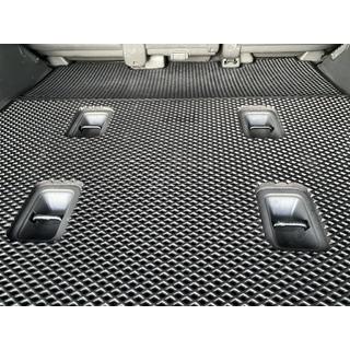 Tappetino bagagliaio 2 pz (EVA, 7 posti, Nero) Toyota Land Cruiser 200 2007-2021 foto 3