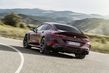Panoramica della berlina sportiva BMW M8 Gran Coupé foto 4