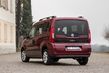 Revisione del furgone compatto aggiornato Fiat Doblo foto 7