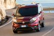 Revisione del furgone compatto aggiornato Fiat Doblo foto 2