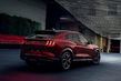 Panoramica del crossover elettrico Ford Mustang Mach-E foto 5